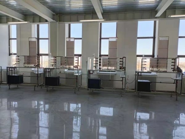 ���w���W�C�ό���b��