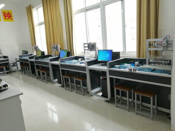 ��Ƭ�C���g(sh��)��(y��ng)�Ì�Ӗ(x��n)�����b��