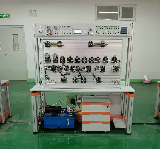 ͸��Һ��PLC���ƽ̌W(xu��)��(sh��)Ӗ(x��n)�b��