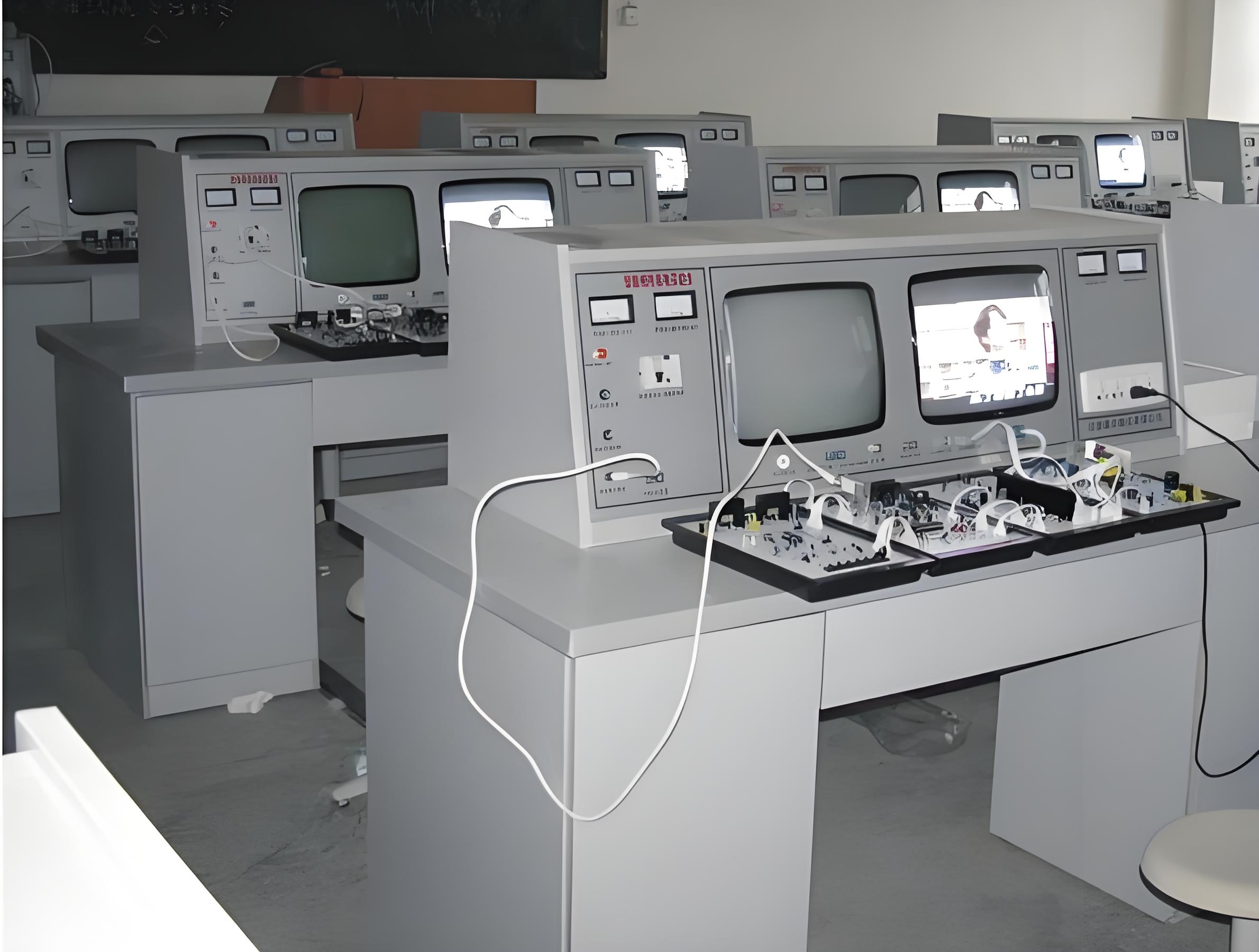 �����ͼ�ͥҕ ӰԺ�C�ό�����O�䣨DVDʮ��һ��