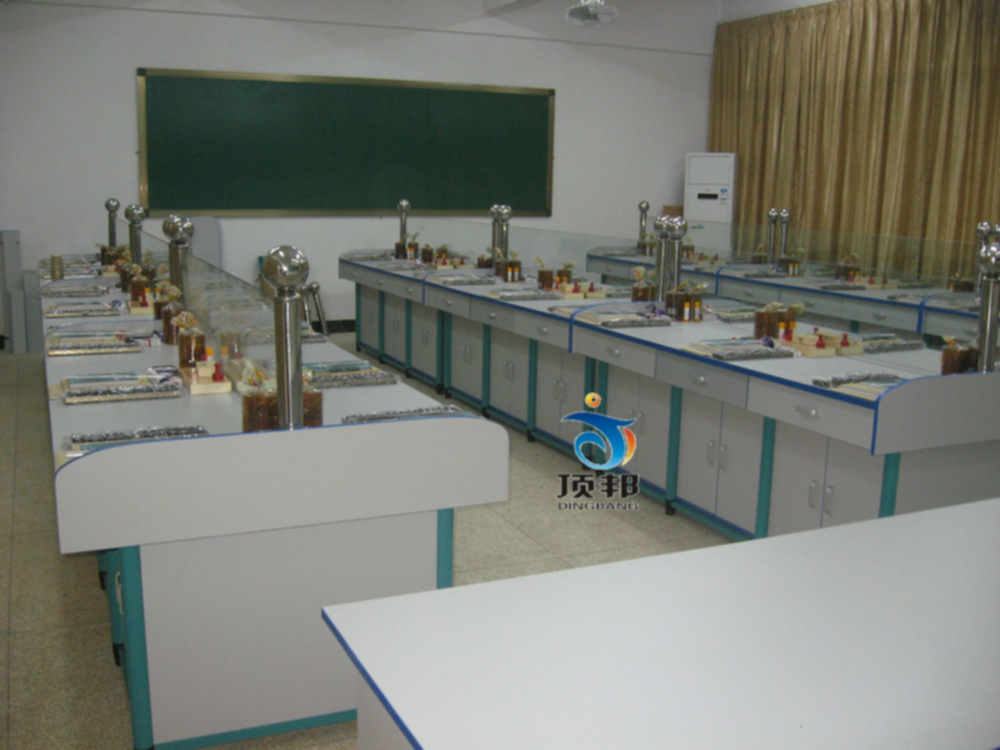 財經(jīng)類實驗室