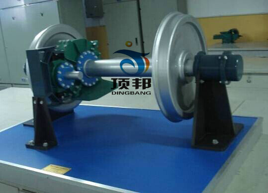 ���F܇�v݆��(du��)������(d��ng)�b��ģ��