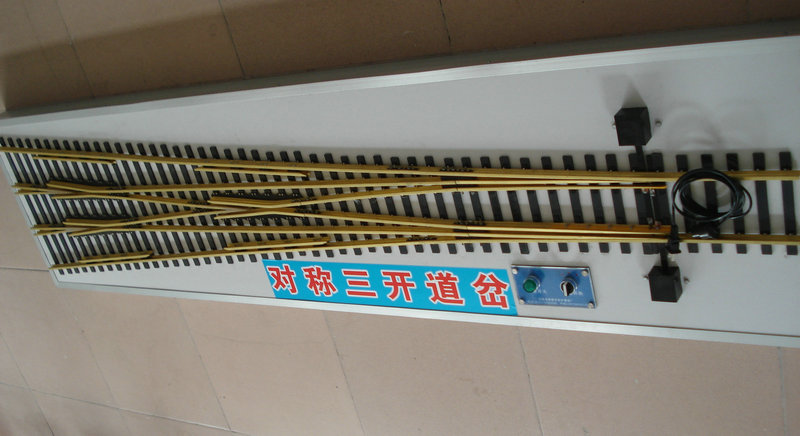 ����܉����ͨ��·�cվ����Ӗ(x��n)ģ��