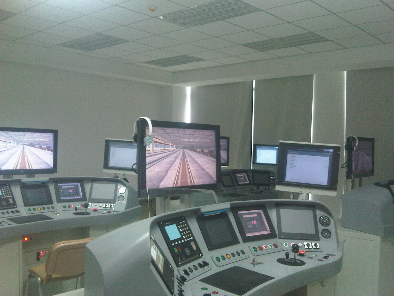 ܉����ͨ�{�ģ�M��