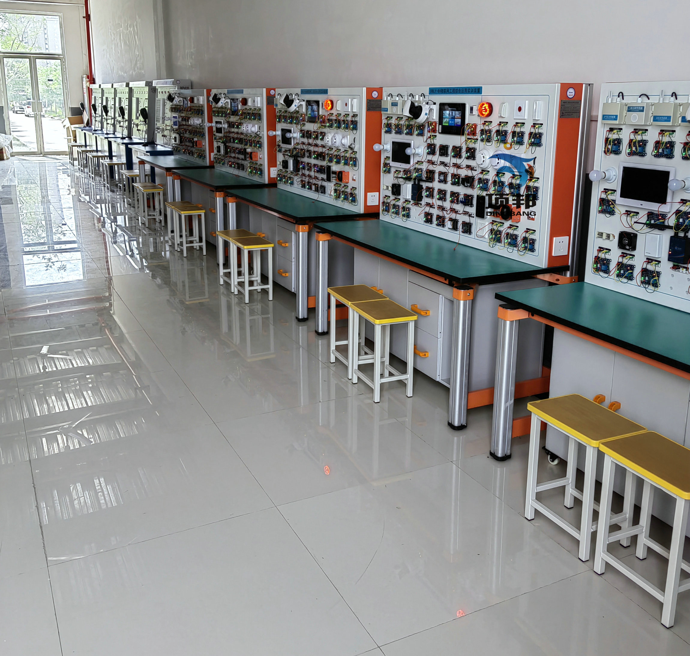 ��(li��n)�W(w��ng)���̾C�ϑ��Ì�Ӗ�b��