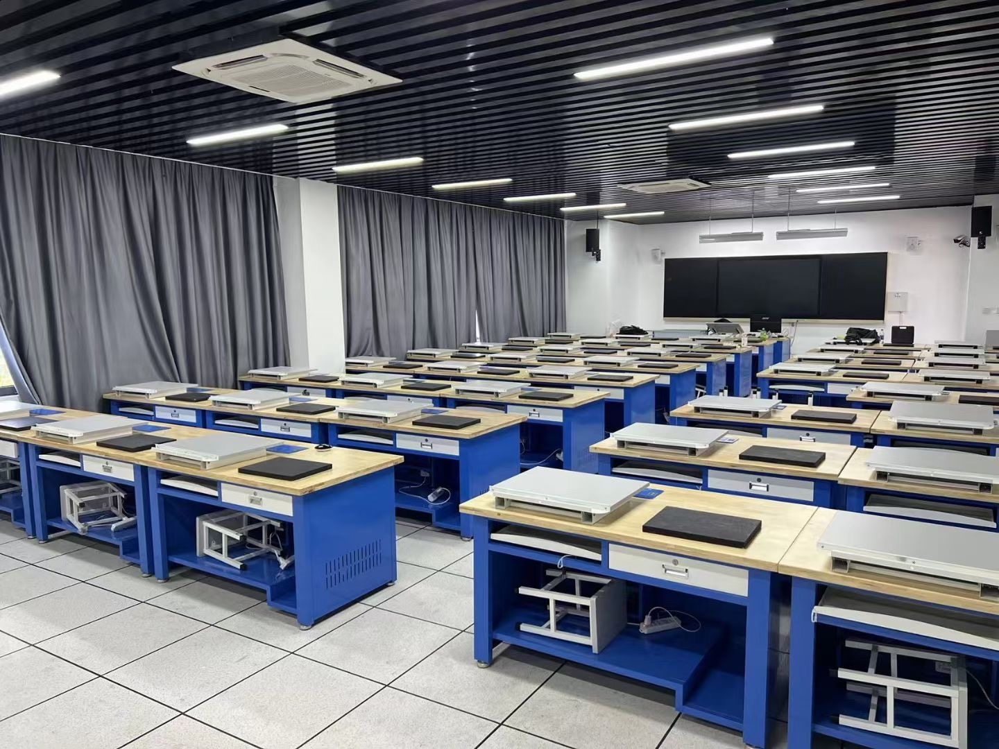 �㲿���y�L��(sh��)Ӗ(x��n)ƽ�_