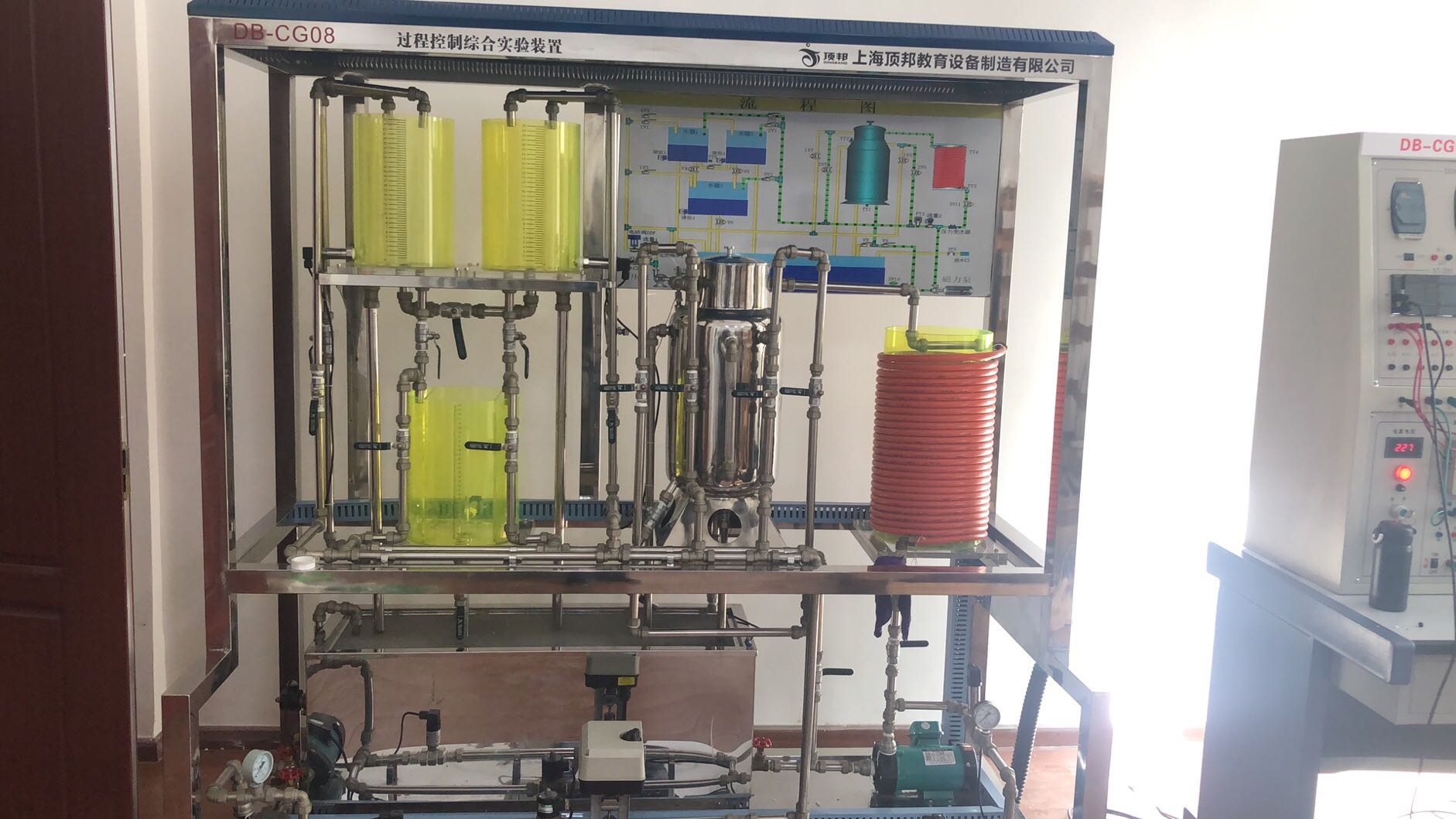 �߼�(j��)���^�̿��ƾC�ό�(sh��)�(y��n)�b��