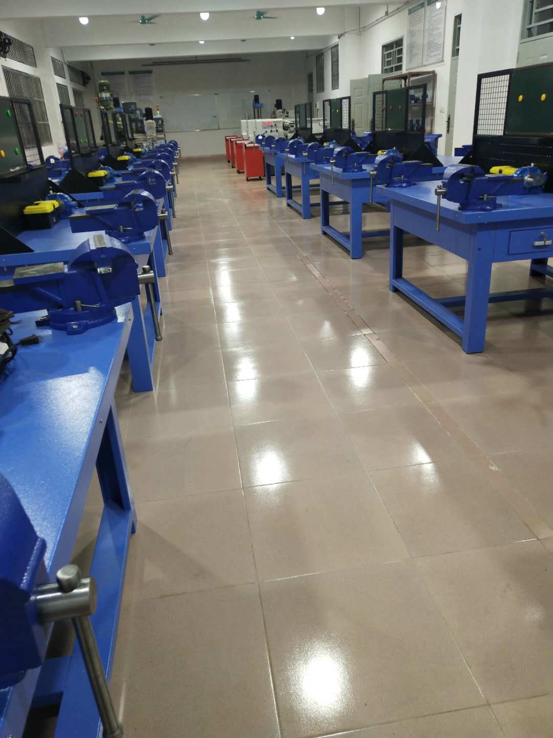 �Q�������_