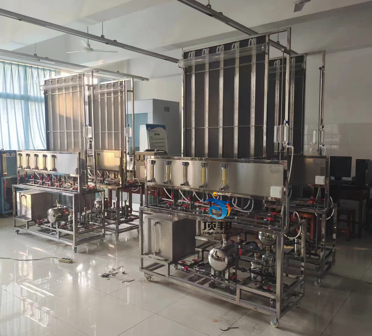 熱網(wǎng)水利工況實(shí)驗(yàn)臺