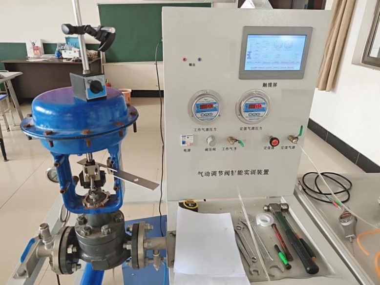 ����{��(ji��)�y���b�{У��Ӗ�O��