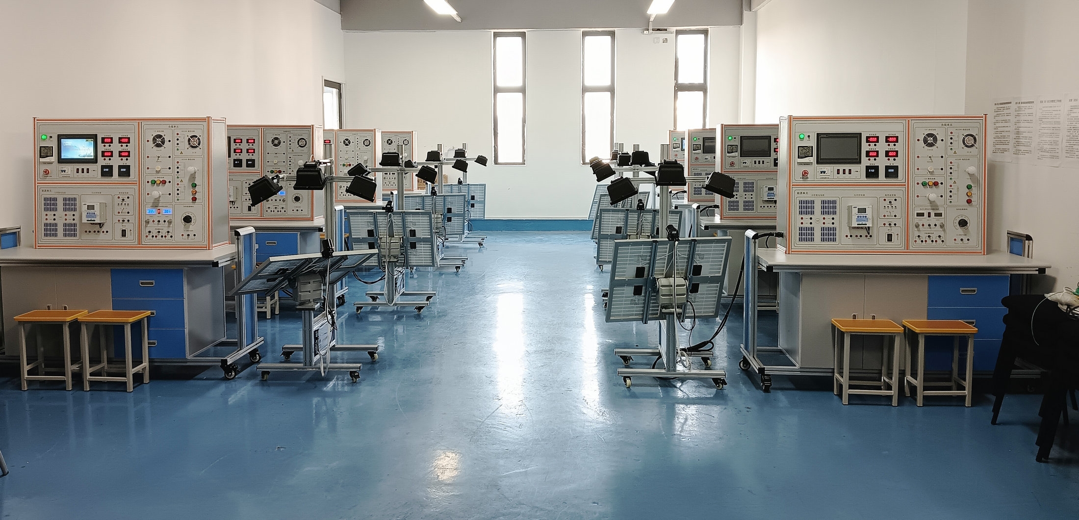 太陽(yáng)能光伏發(fā)電系統(tǒng)實(shí)驗(yàn)實(shí)訓(xùn)臺(tái)