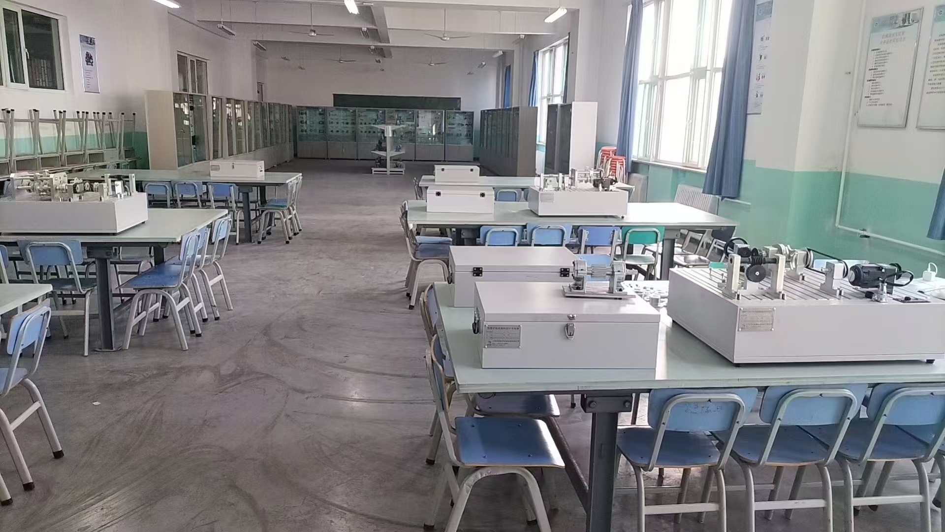 創(chuàng)意式軸系結(jié)構(gòu)設(shè)計實驗箱