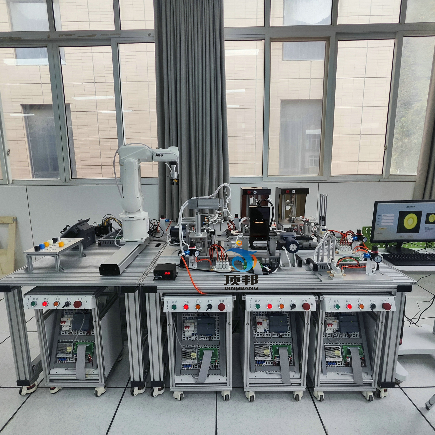 ���ܹ��I(y��)�C���ˌ�Ӗ(x��n)ƽ�_