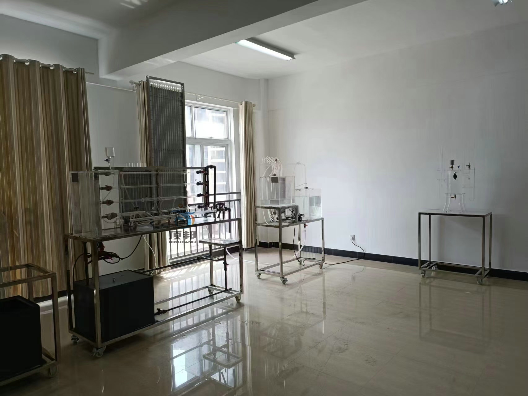 自循環(huán)虹吸原理實(shí)驗(yàn)儀