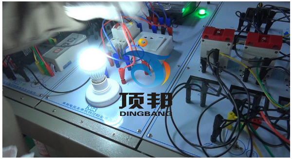低壓電工作業(yè)實操實訓(xùn)設(shè)備 低壓電工作業(yè)實操實訓(xùn)設(shè)備