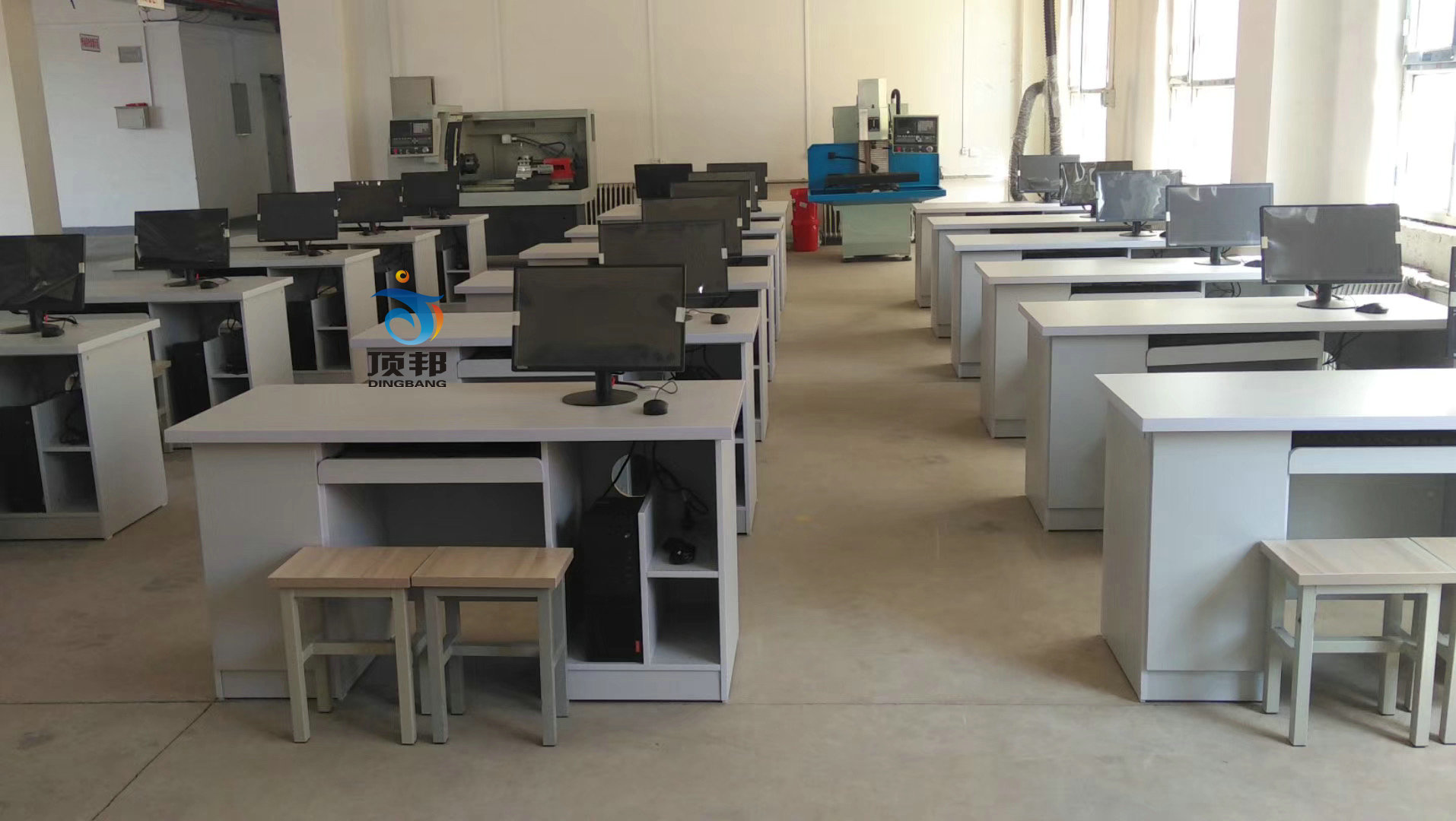 ��ý�w�W(w��ng)�j(lu��)�ͽ̌W(xu��)���a(ch��n)���Ô�(sh��)�ؙC(j��)���C(j��)�һ�w�����̌����